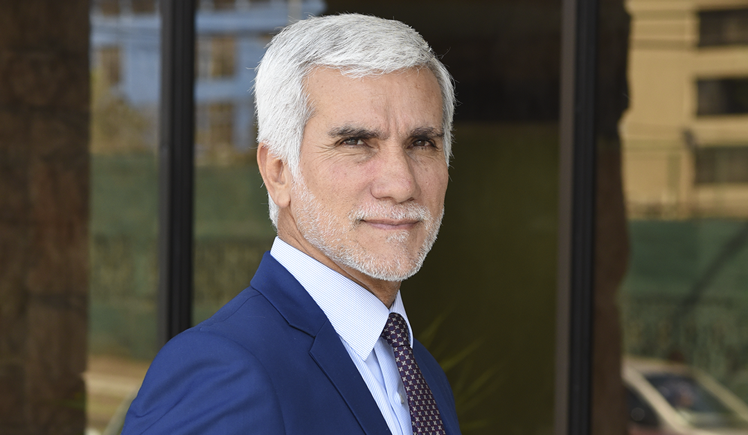 Reactivación = + cluster + inversión