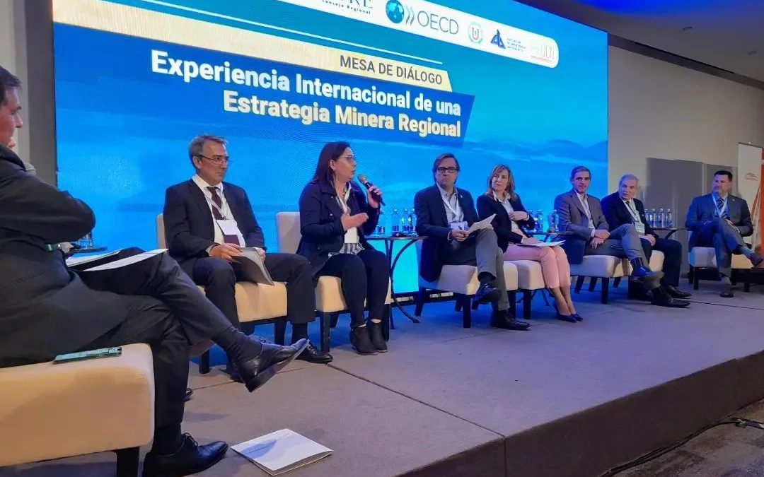 “Hacia una Estrategia Minera en Antofagasta, Chile 2023-2050”
