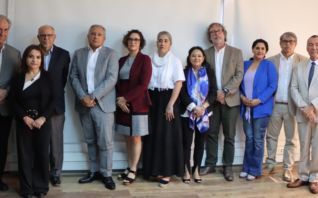 En ceremonia oficial se firmaron los 11 convenios ganadores del Fondo de Innovación y Valor Social